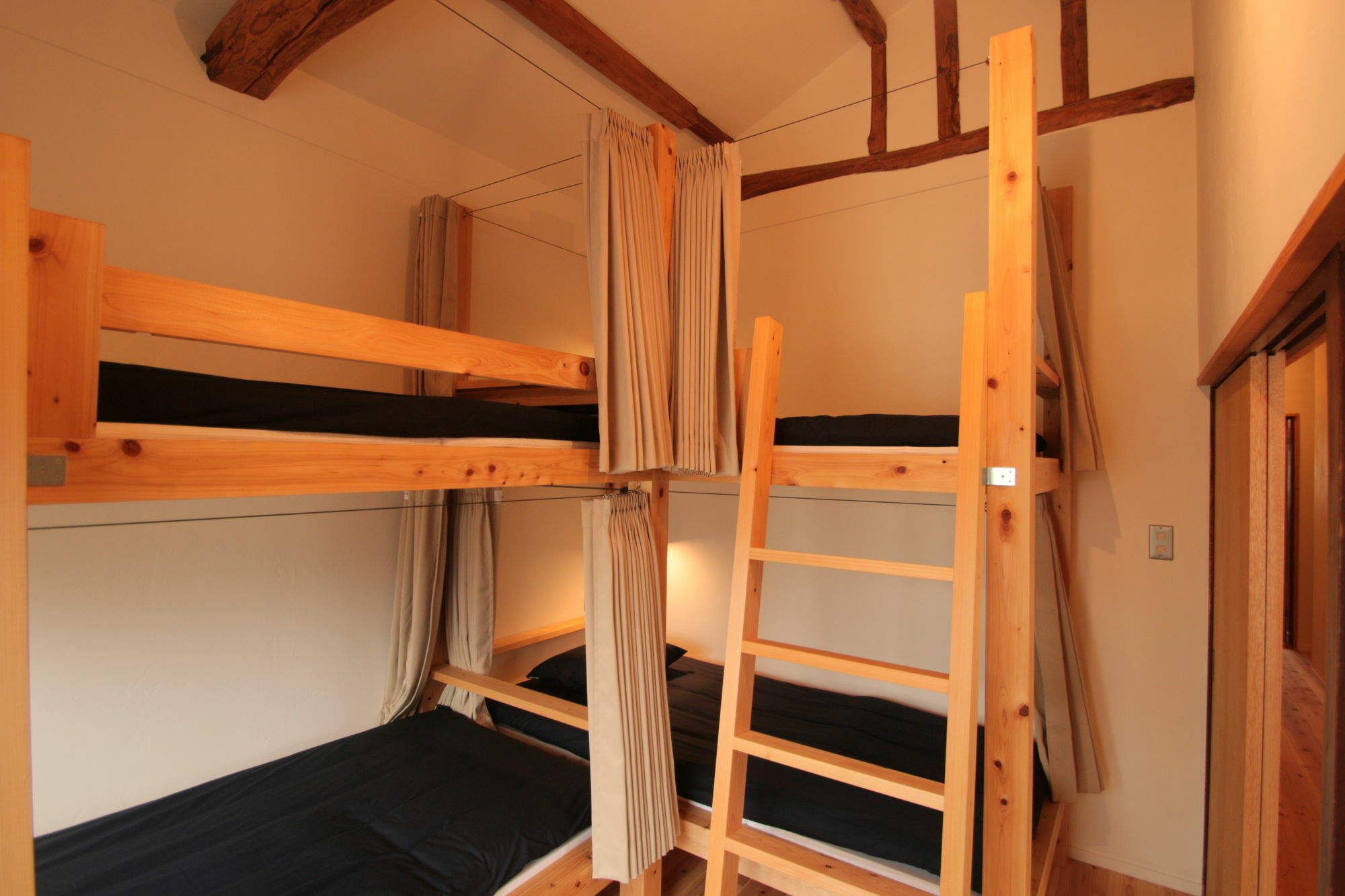 Lodging & Kin Osaka - Hostel 외부 사진